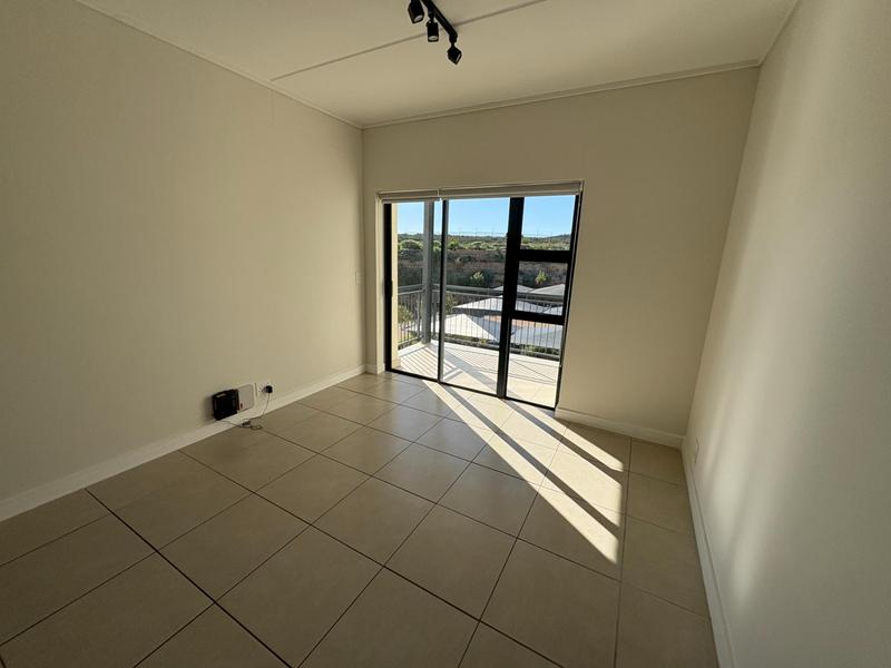 To Let 1 Bedroom Property for Rent in Richwood Western Cape